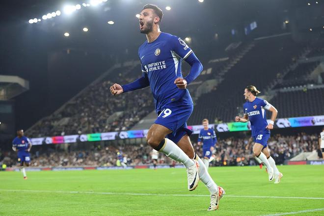 美记：相比选秀权雄鹿更想用字母换成名球星，比如特雷·杨