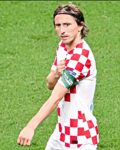 罗马诺：迈尼昂与米兰续约谈判停滞，但他与国米没有任何接触