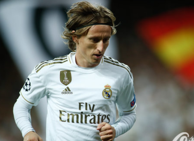 慢镜头：水晶宫将为比塞克报价3000万欧，但球员对其不感兴趣